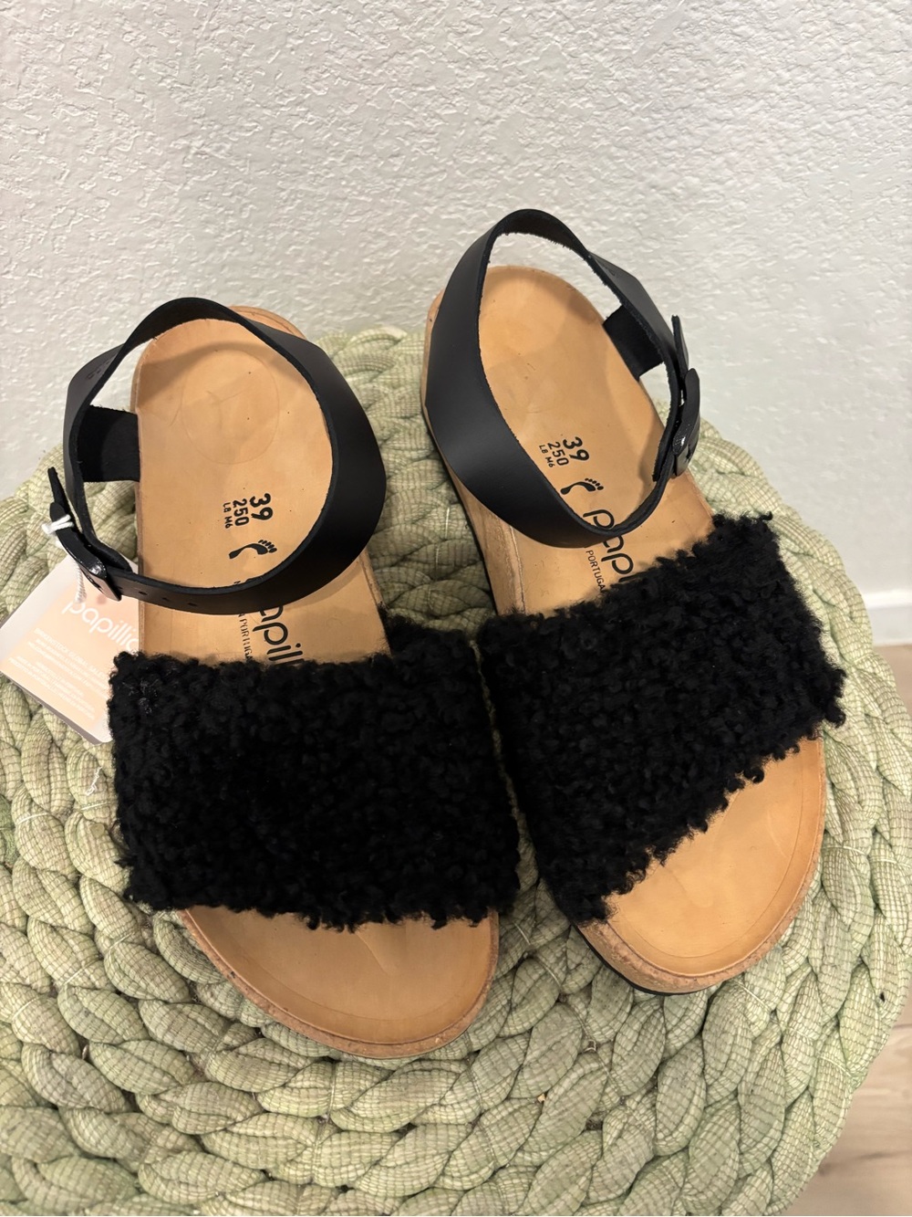 NEW Birkenstock Papillio Glenda Black Teddy Shearling Leather Ankle Strap Sandal - Picture 3 of 9